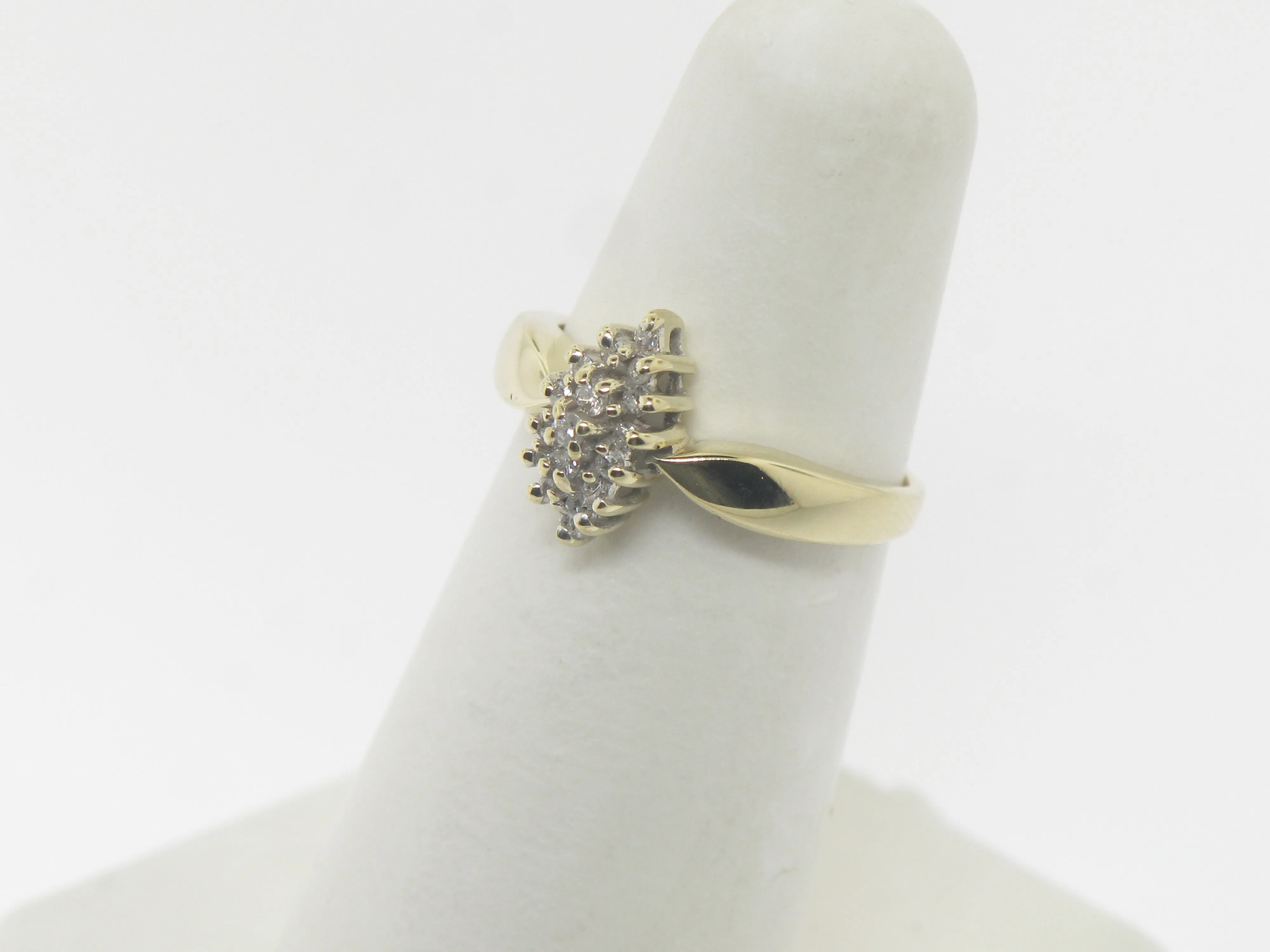 14K Yellow Gold Diamond Cluster Ring 17-.13 CTTW Size 5 Preowned