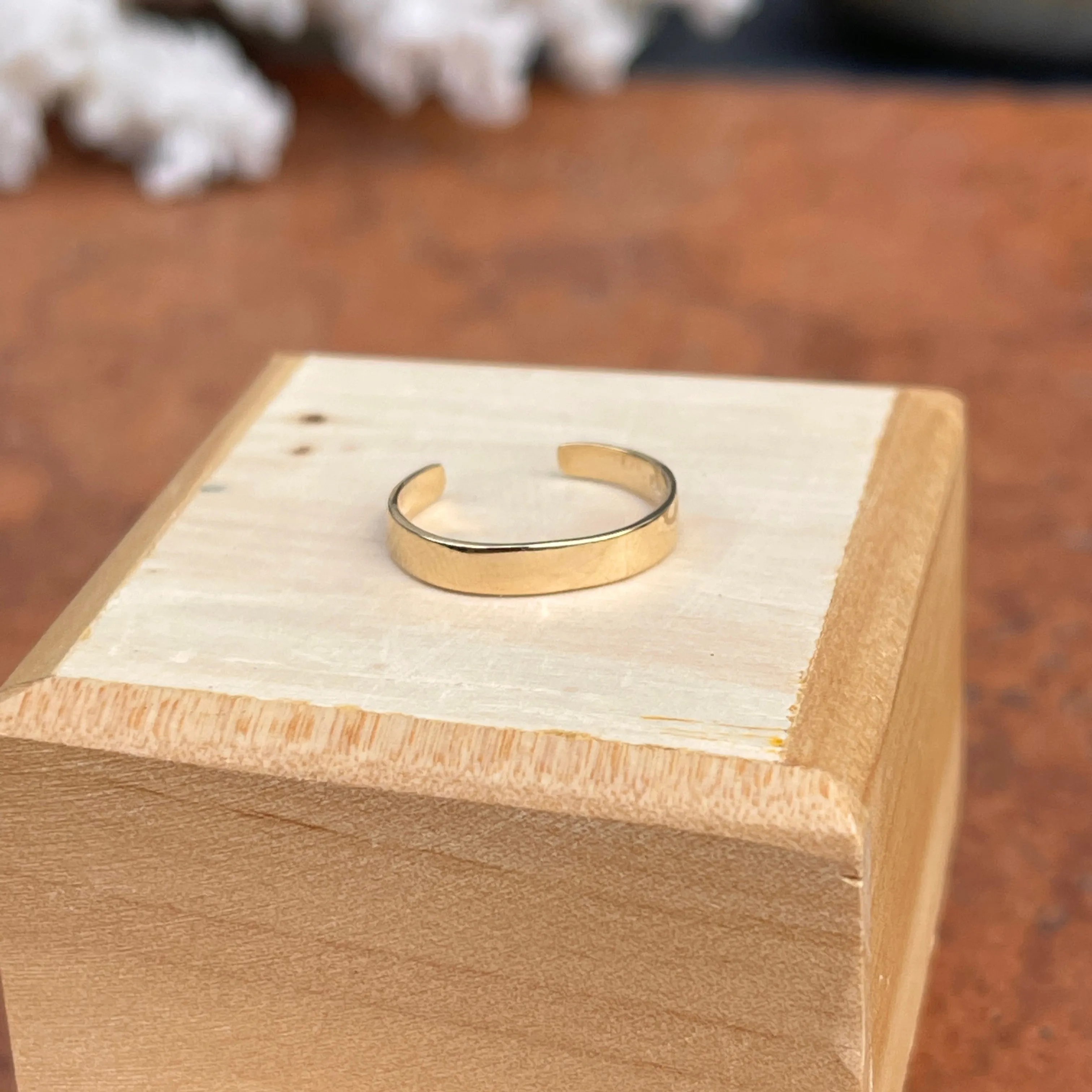 14KT Yellow Gold Polished Band Toe Ring
