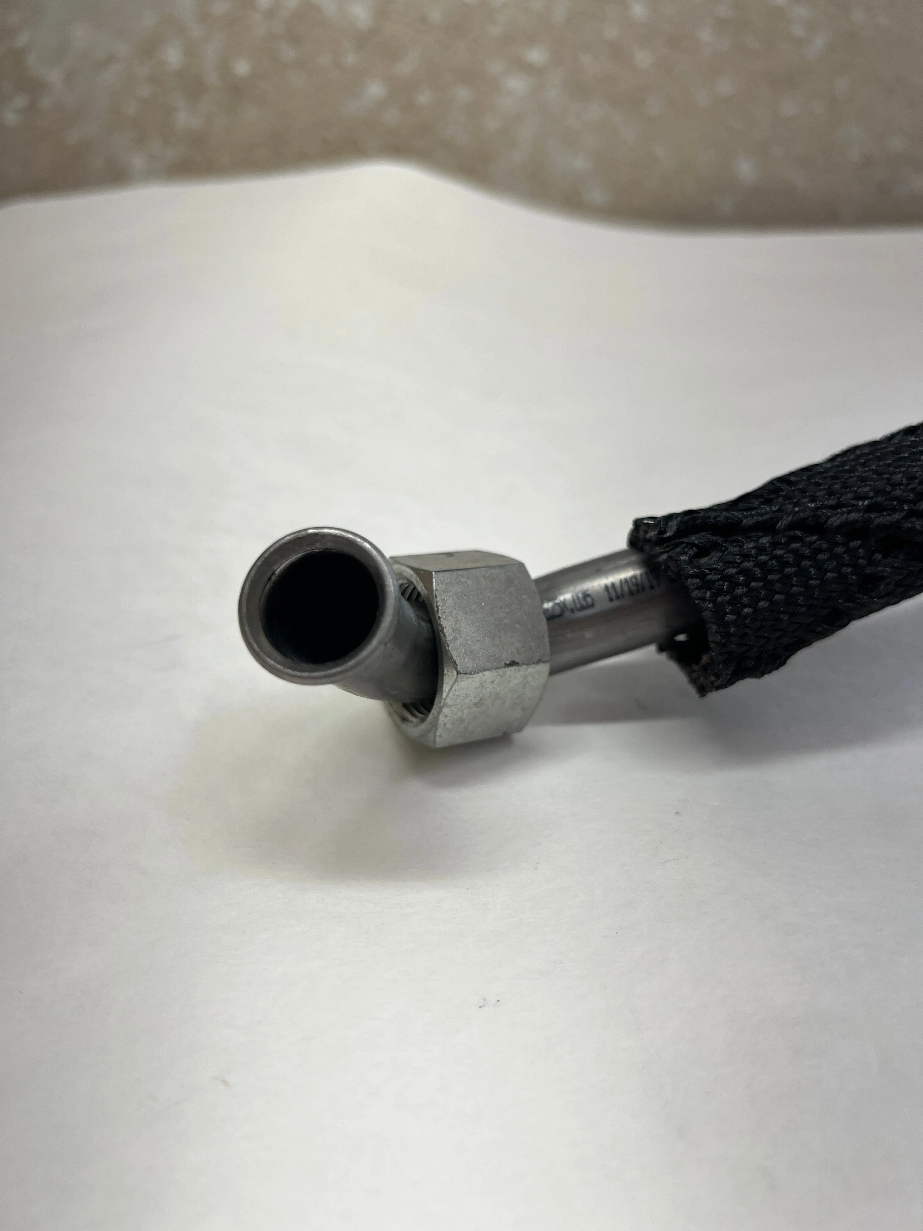 2006-2011 Ford Crown Victoria 4.6 EGR Valve To Exhaust Manifold Tube
