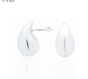 A878 18mm Drop Earrings
