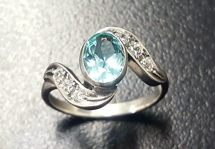 Aquamarine Ring - Sky Blue Ring - Vintage Bezel Ring