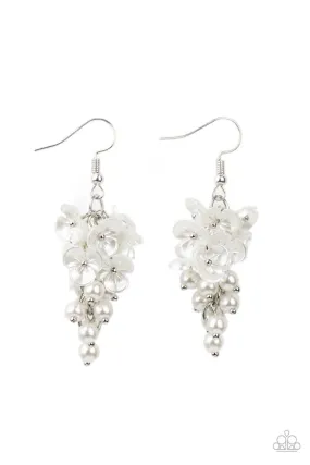 Bountiful Bouquets - White