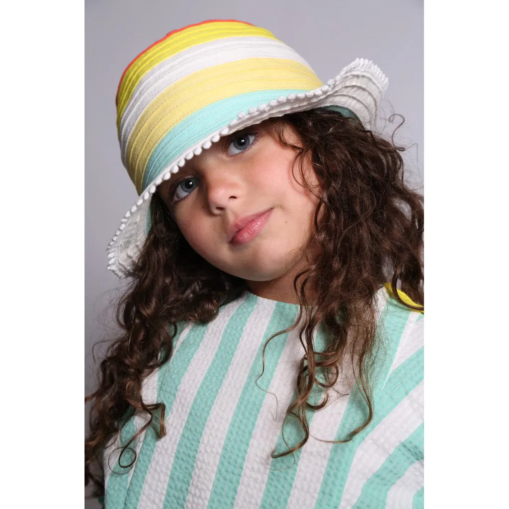 BUCKET HAT