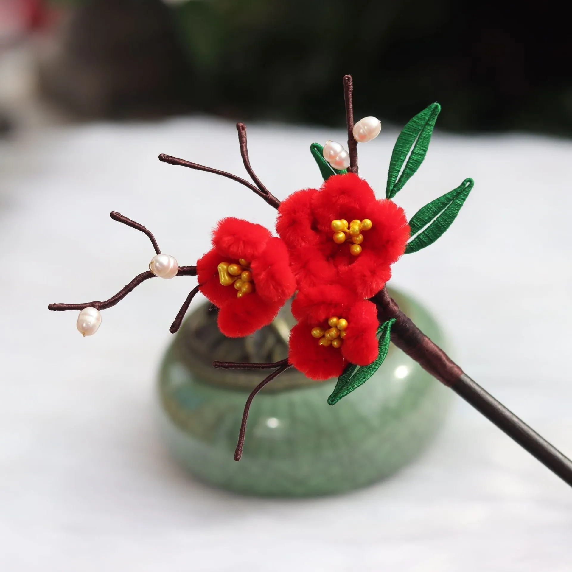 Classical Temperament Imitation Velvet Flower Plum Blossom Hairpin
