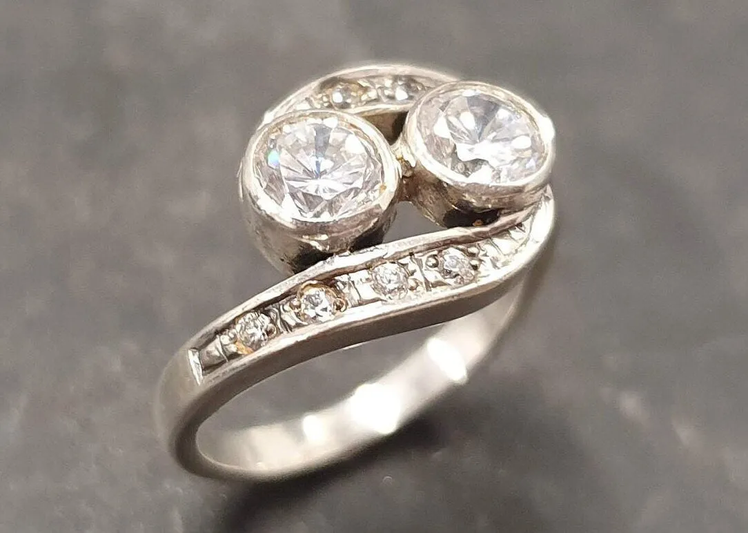 Classy Diamond Ring - Sparkly Vintage Ring - Two Stone Diamond Ring