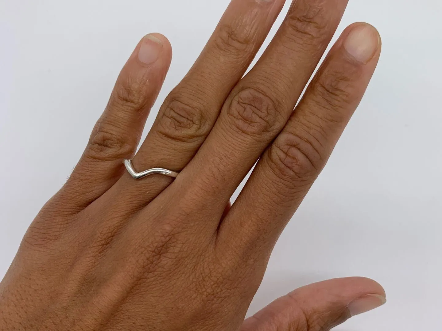 Dainty Chevron Ring - V Shaped Band - Wish Bone Ring