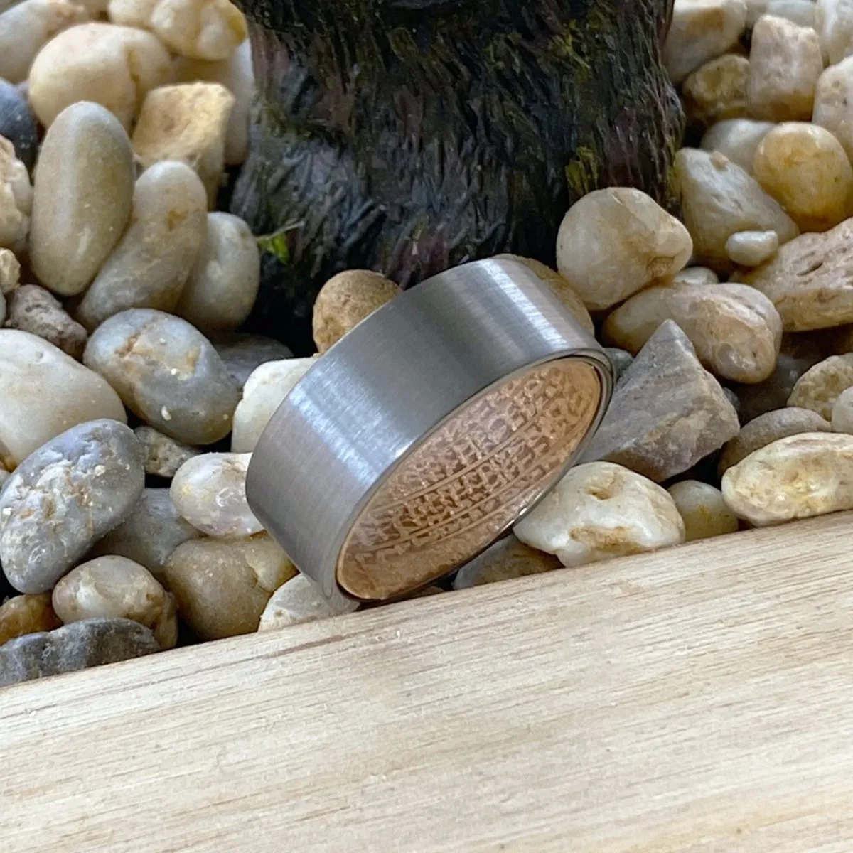 DALMORE | Whiskey Barrel Wood, Silver Tungsten Ring, Brushed, Flat