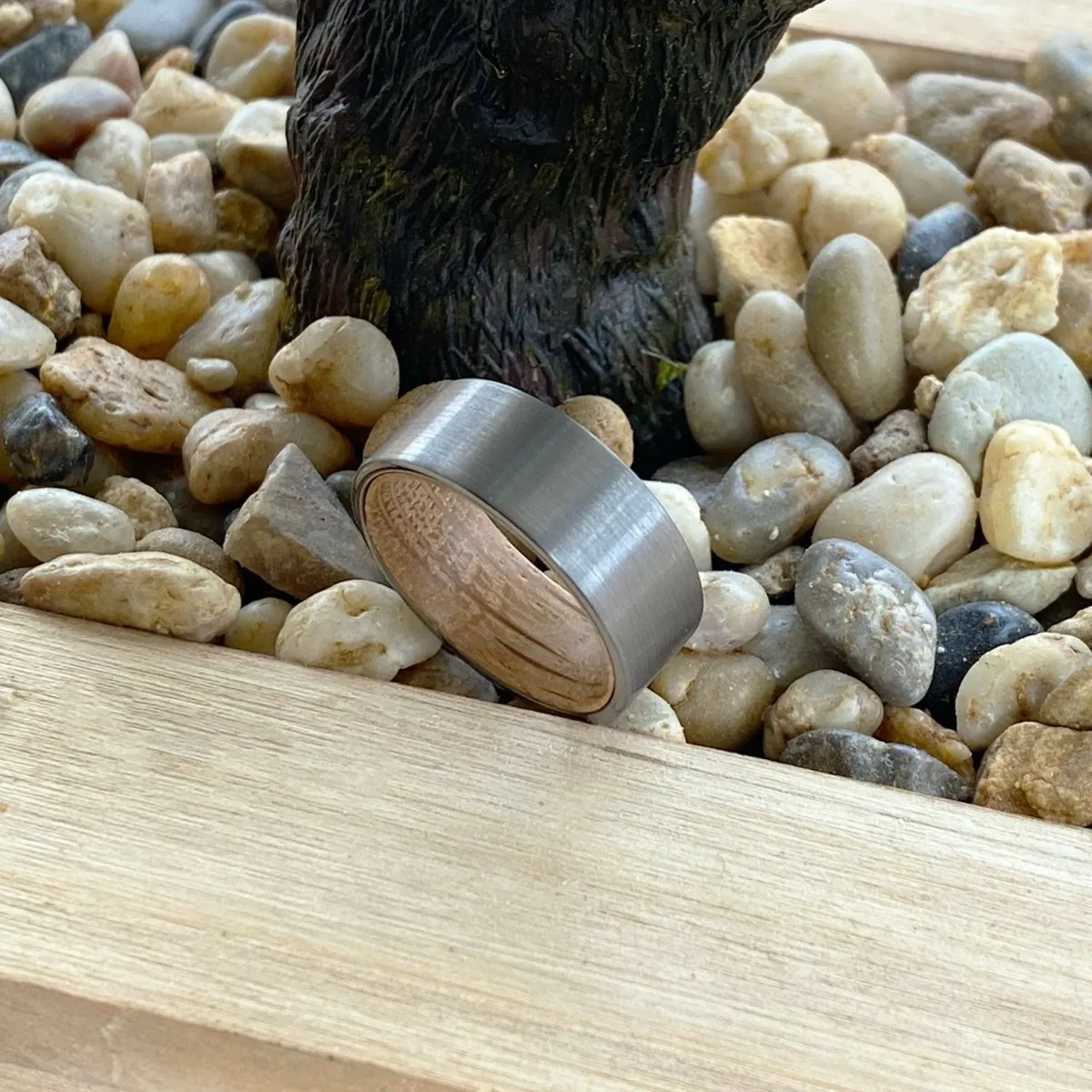 DALMORE | Whiskey Barrel Wood, Silver Tungsten Ring, Brushed, Flat
