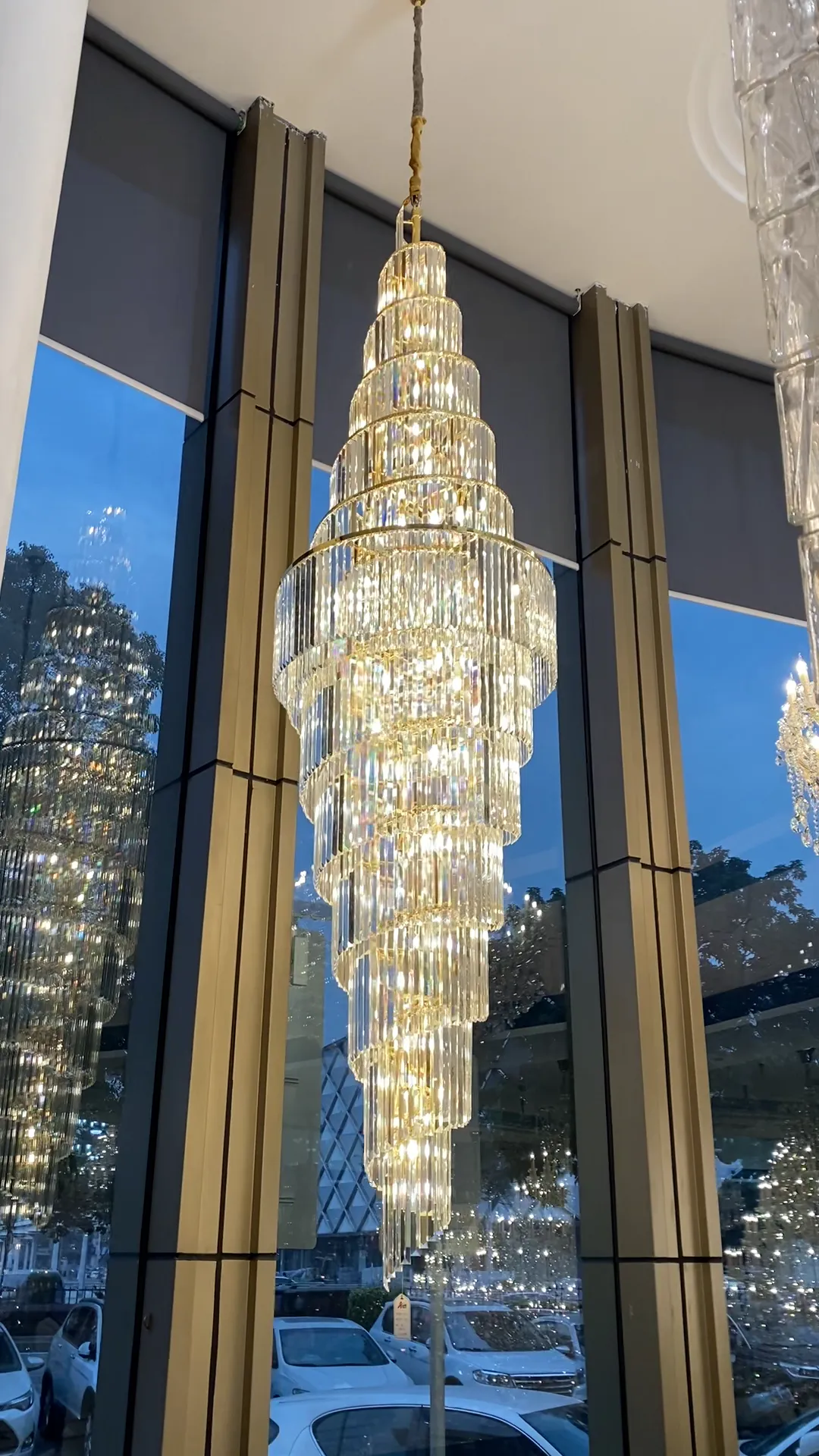 Extra Large Luxury Spiral Crystal Chandelier in Gold Finish With Wall Light