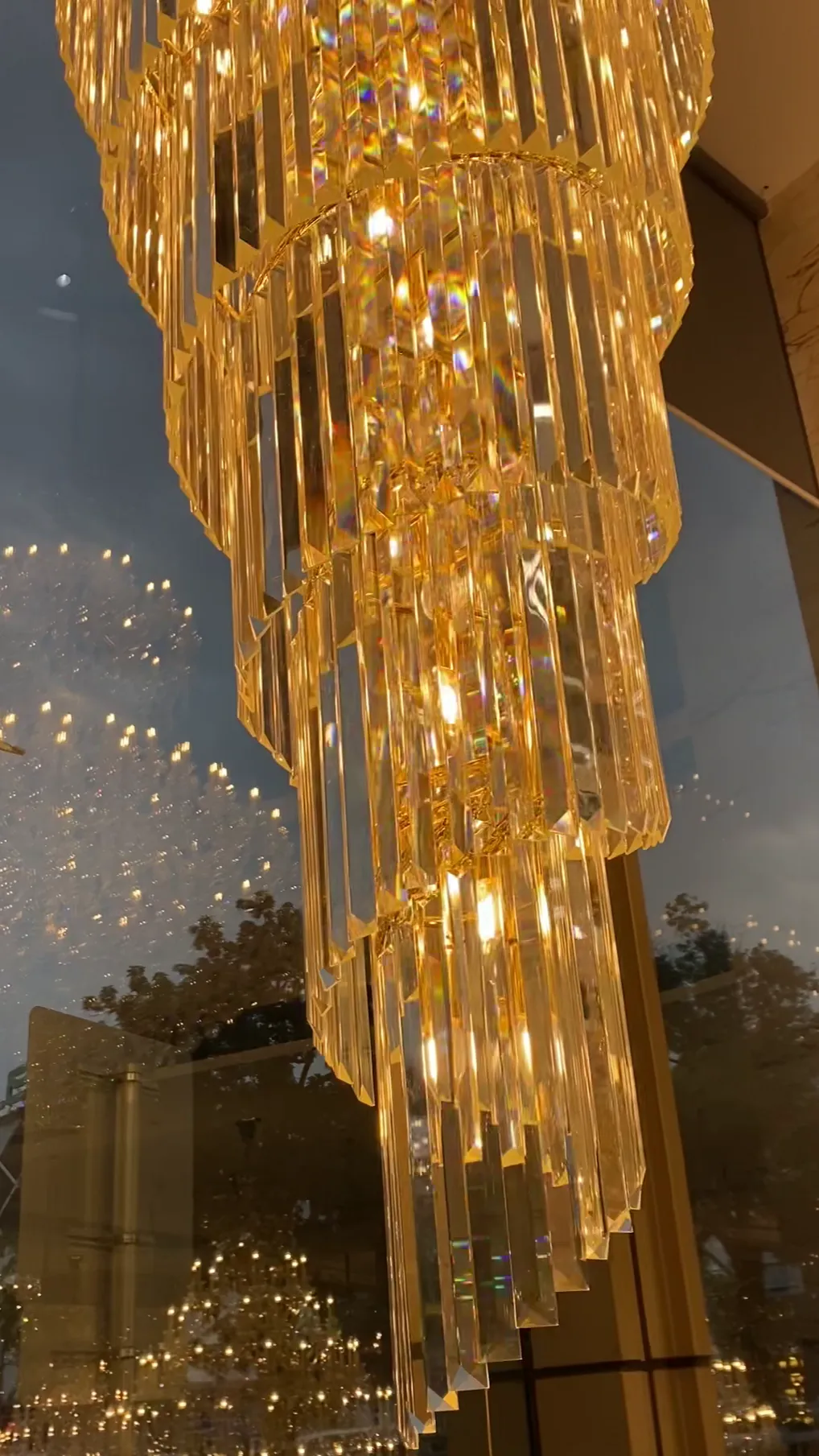 Extra Large Luxury Spiral Crystal Chandelier in Gold Finish With Wall Light