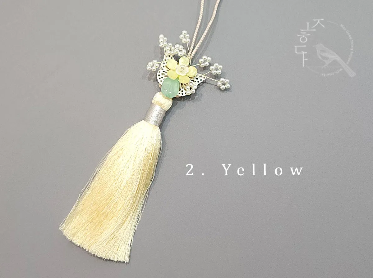 Flower on Butterfly Norigae (3 Colors)