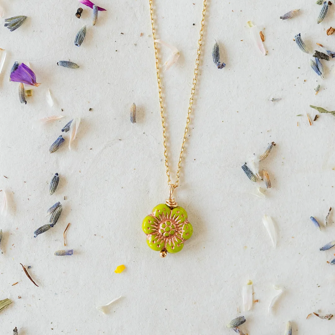 Flower Power Chain Necklace
