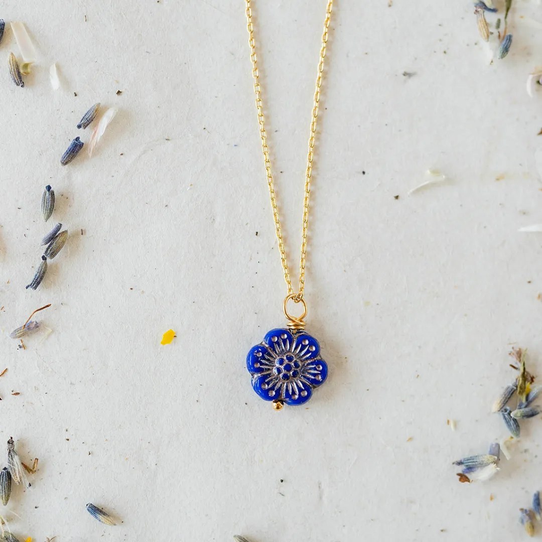 Flower Power Chain Necklace
