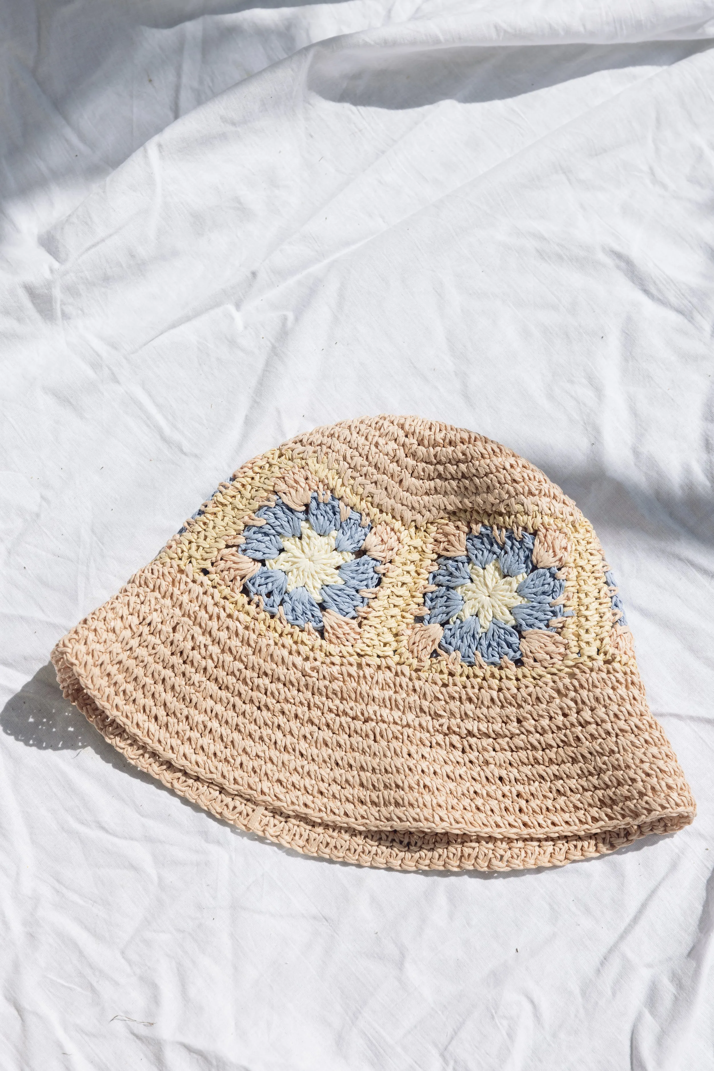 Flower Straw Bucket Hat