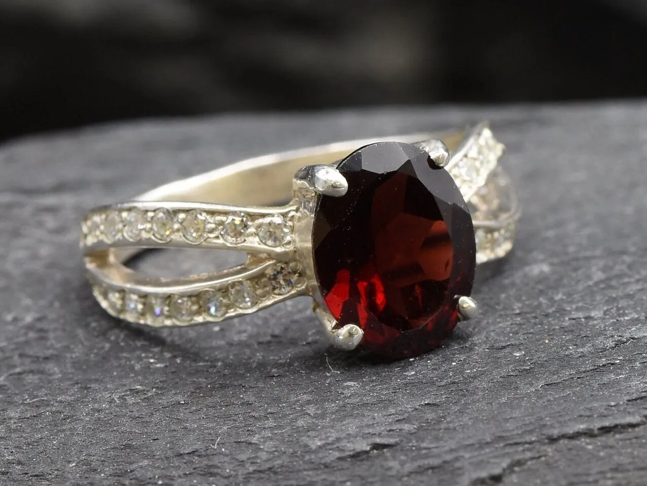 Garnet Vintage Ring - January Birthstone Ring - Split Paved Band