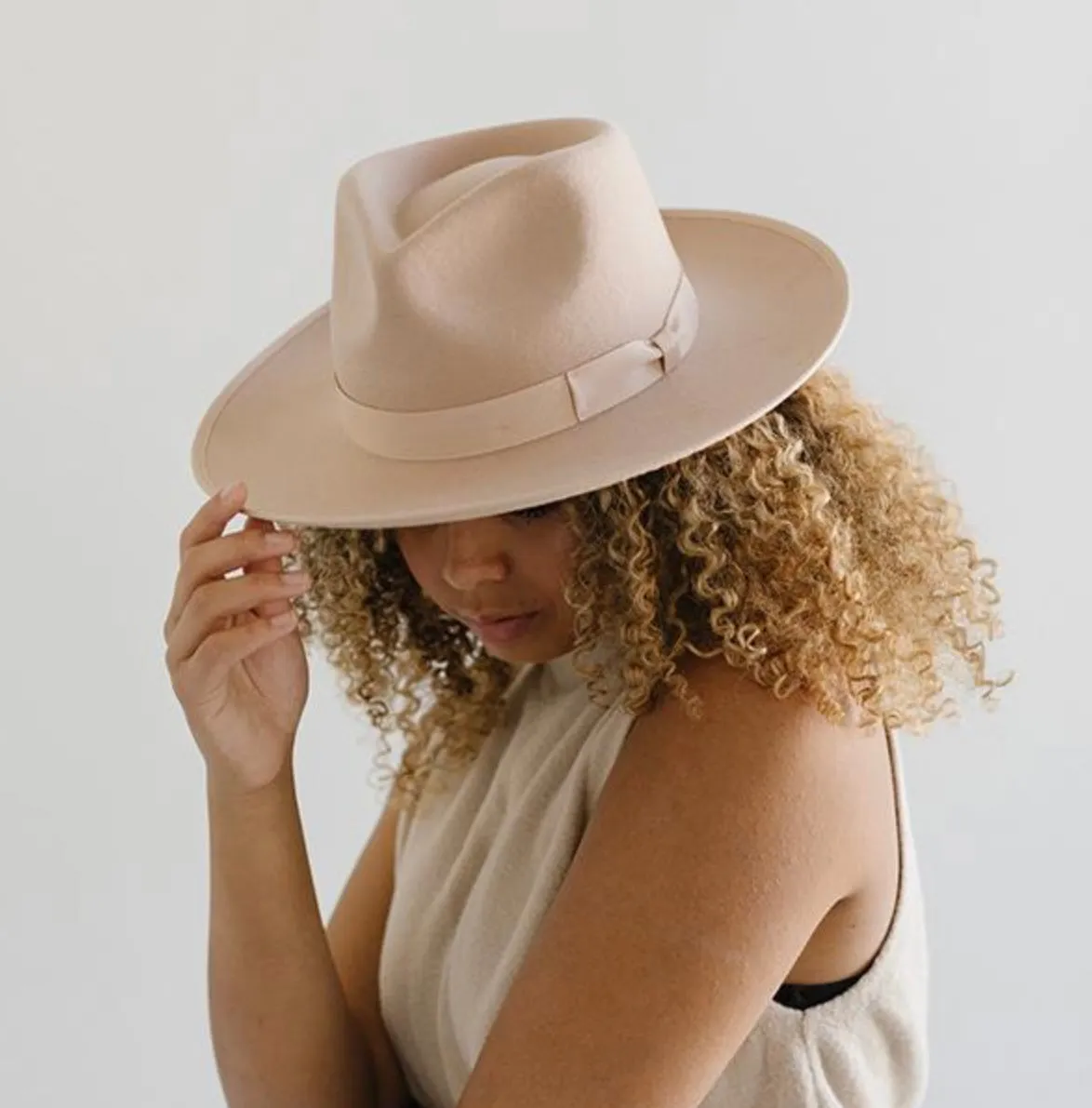 Gigi Pip Monroe Nude