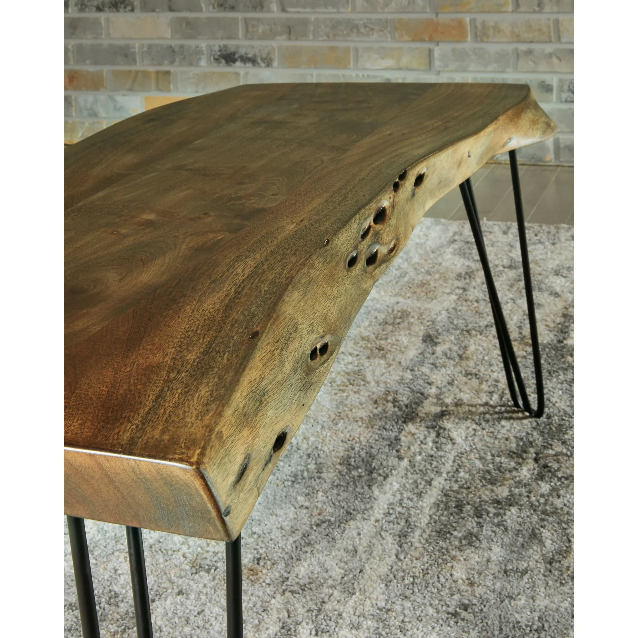 Haileeten Accent Bench