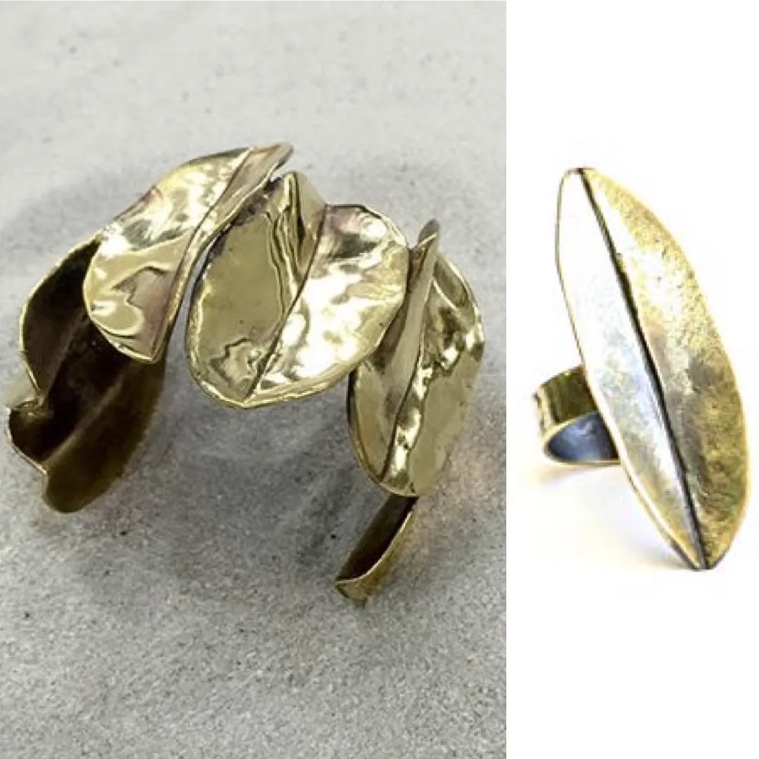 Leaf Adjustable Ring - Antique Brass