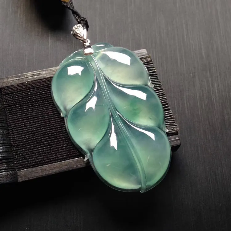 Natural Jade Pendant Jadeite Pendant PT435