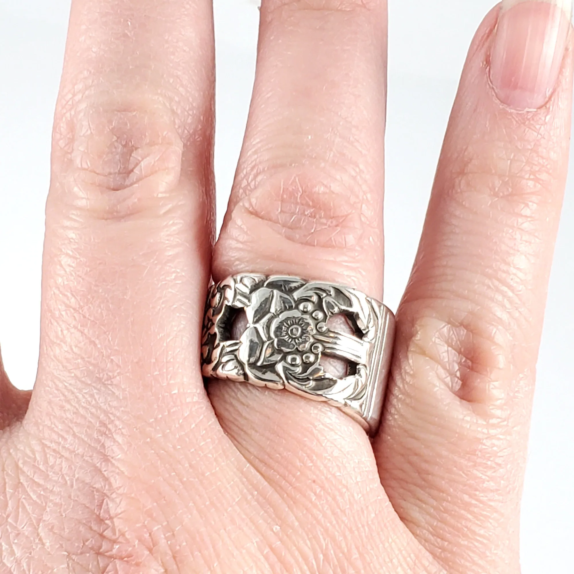 Oneida Coronation Spoon Ring