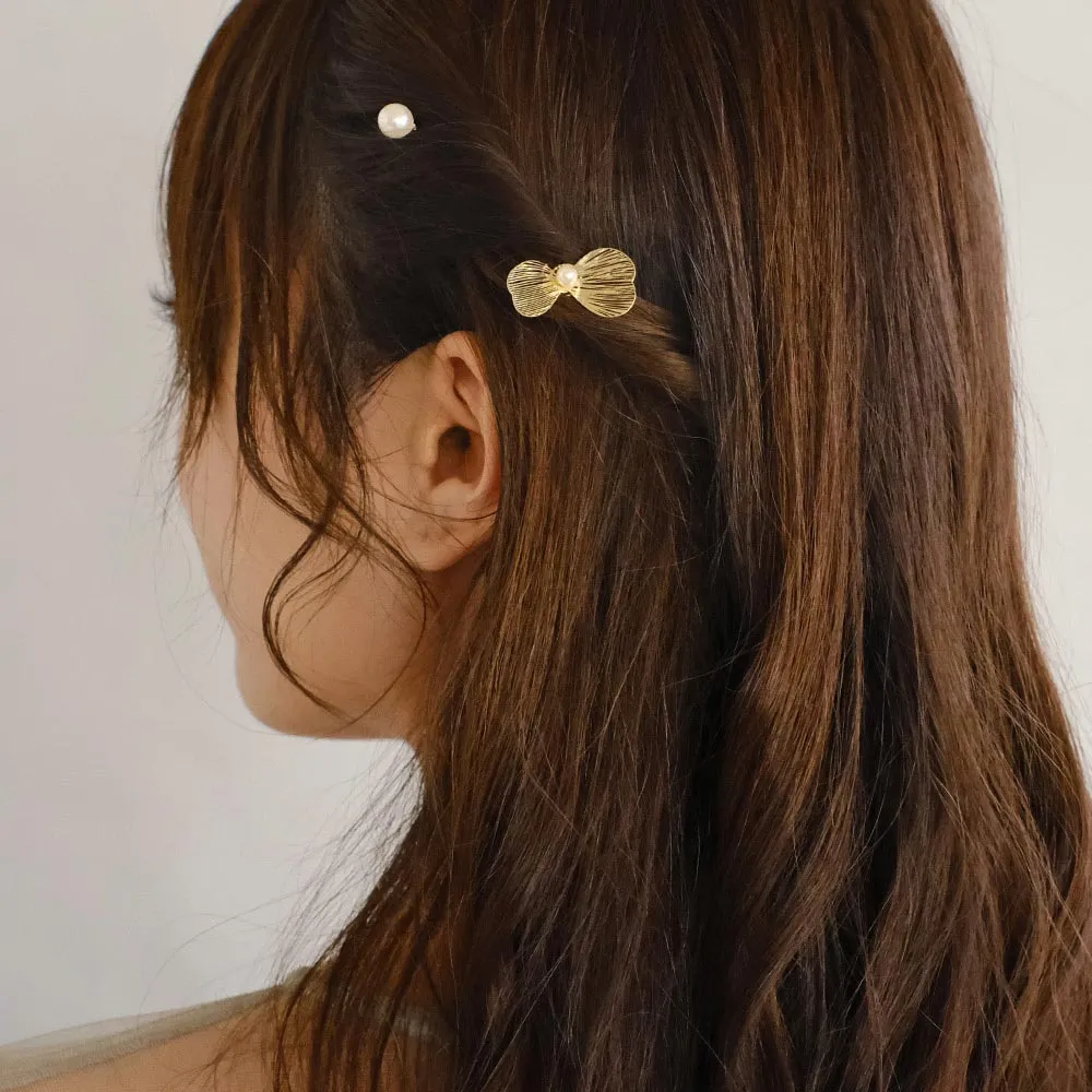 Openwork Petal and Pearl Twist Hairpin Set