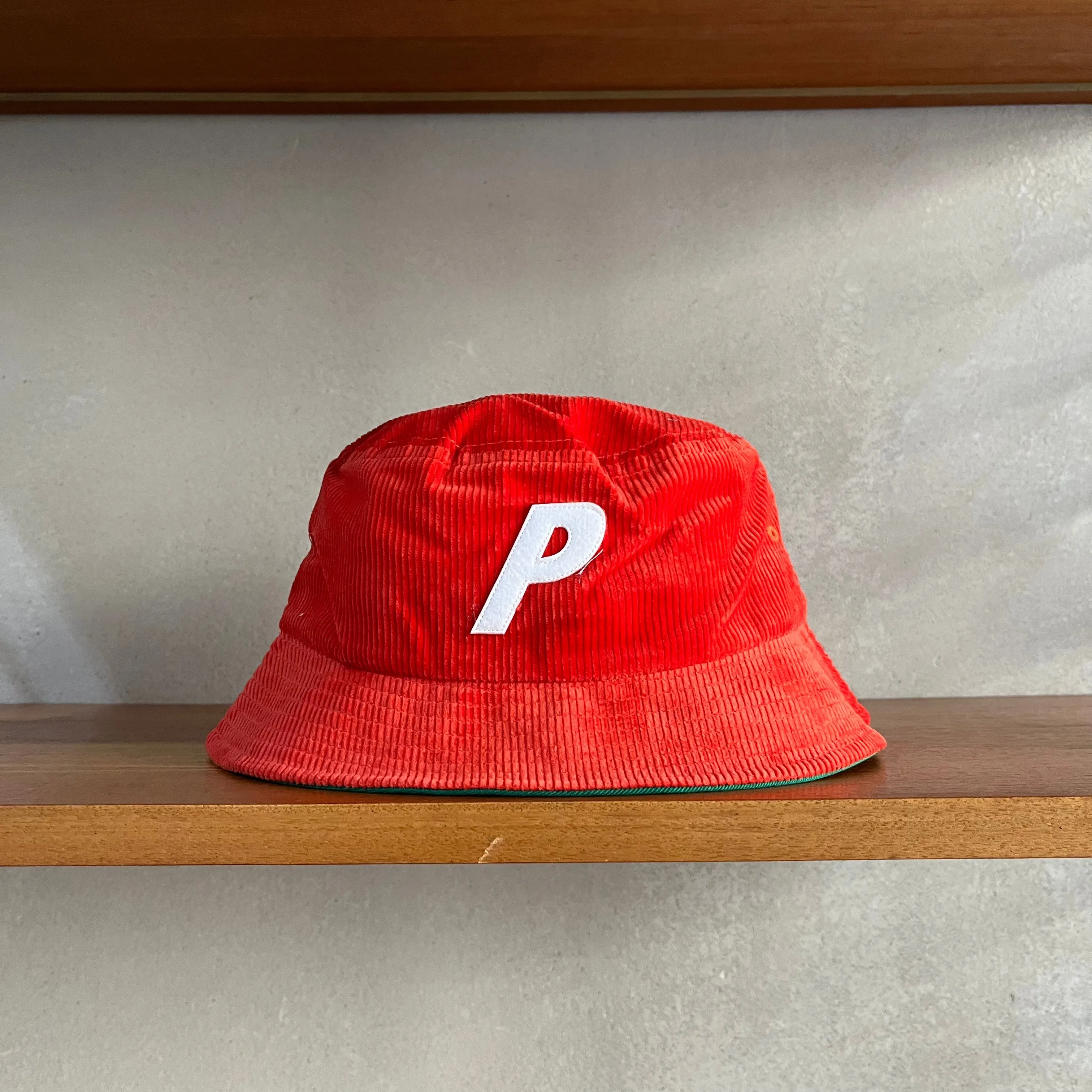 Palace P Corduroy Bucket Hat - O/S - Tomato