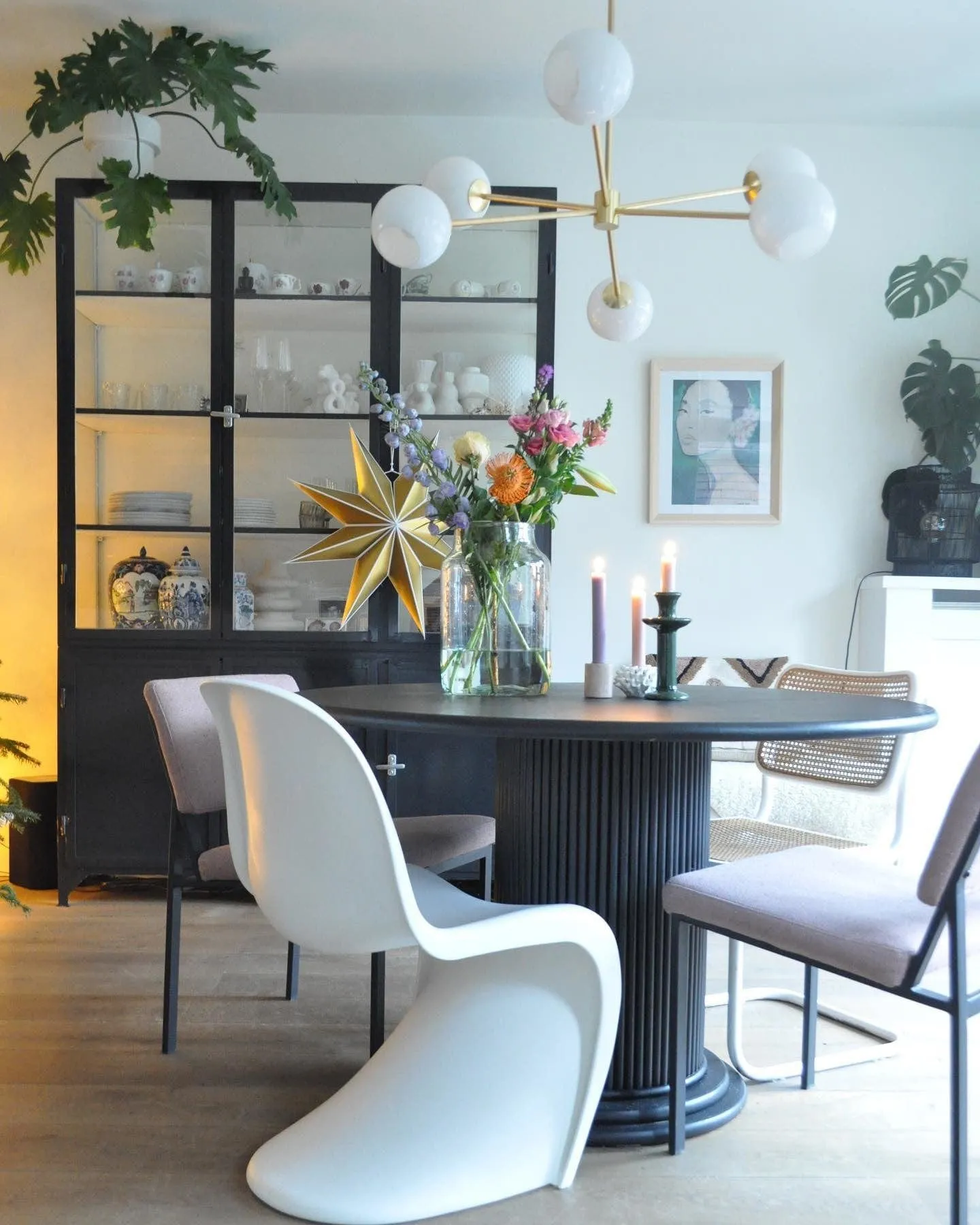 Staggered Glass 6-Light Chandelier