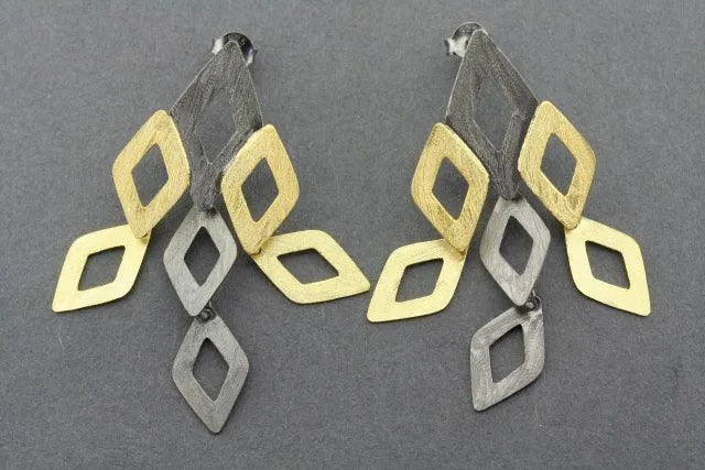 Summer rain stud - 22Kt gold plated & oxidized sterling silver