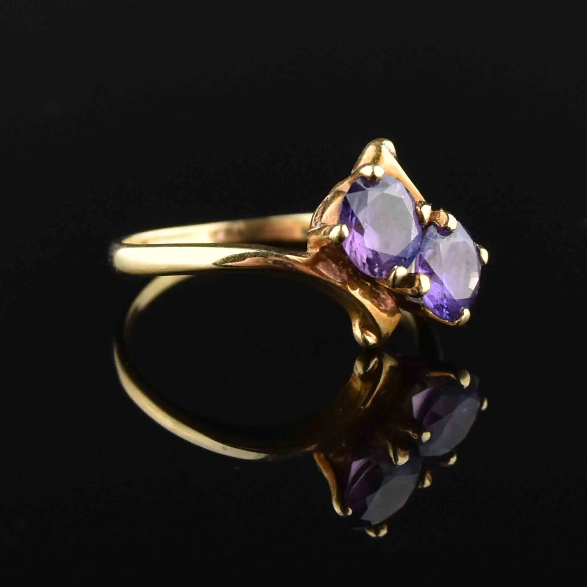 Vintage 10K Gold Amethyst Bypass Ring, Sz 6