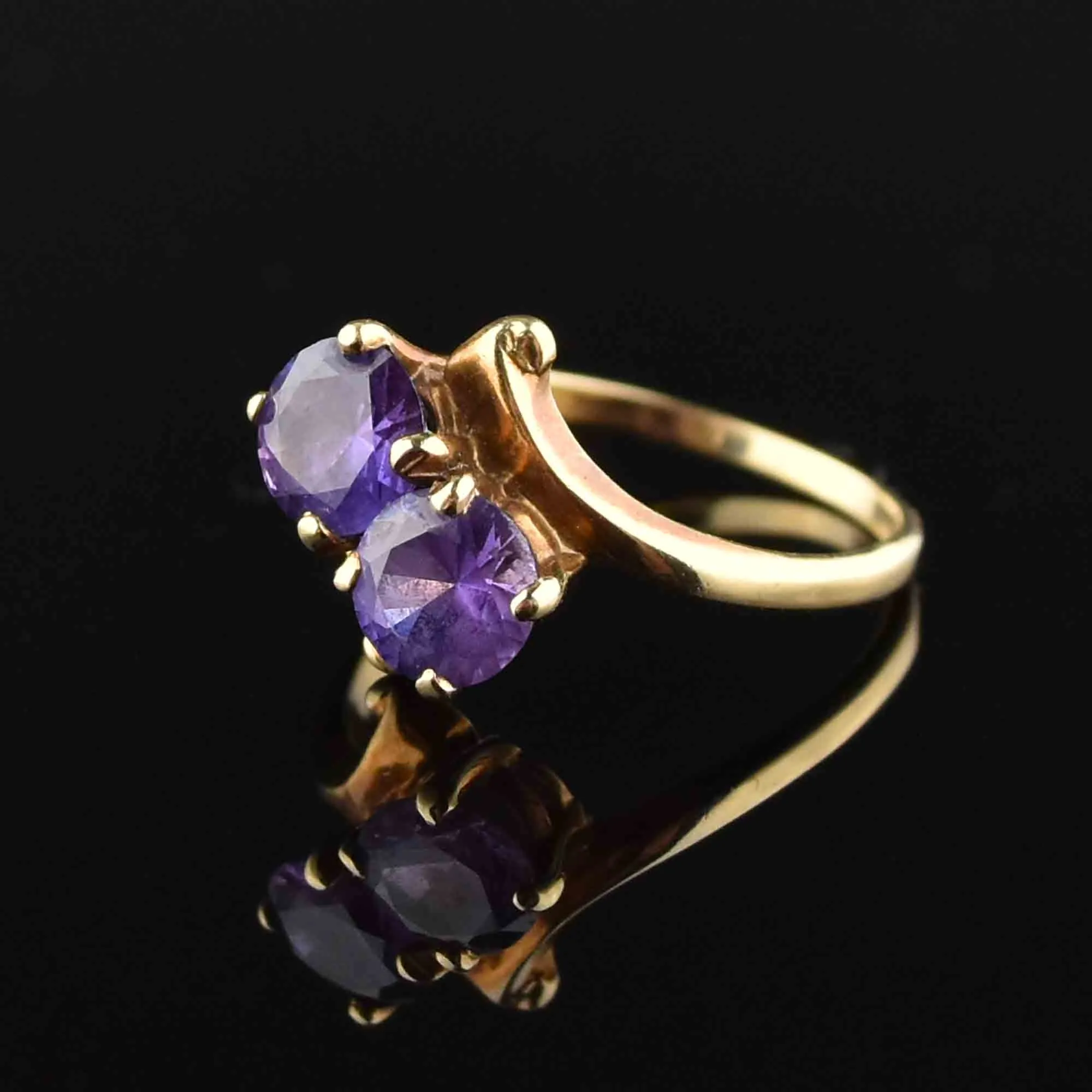 Vintage 10K Gold Amethyst Bypass Ring, Sz 6