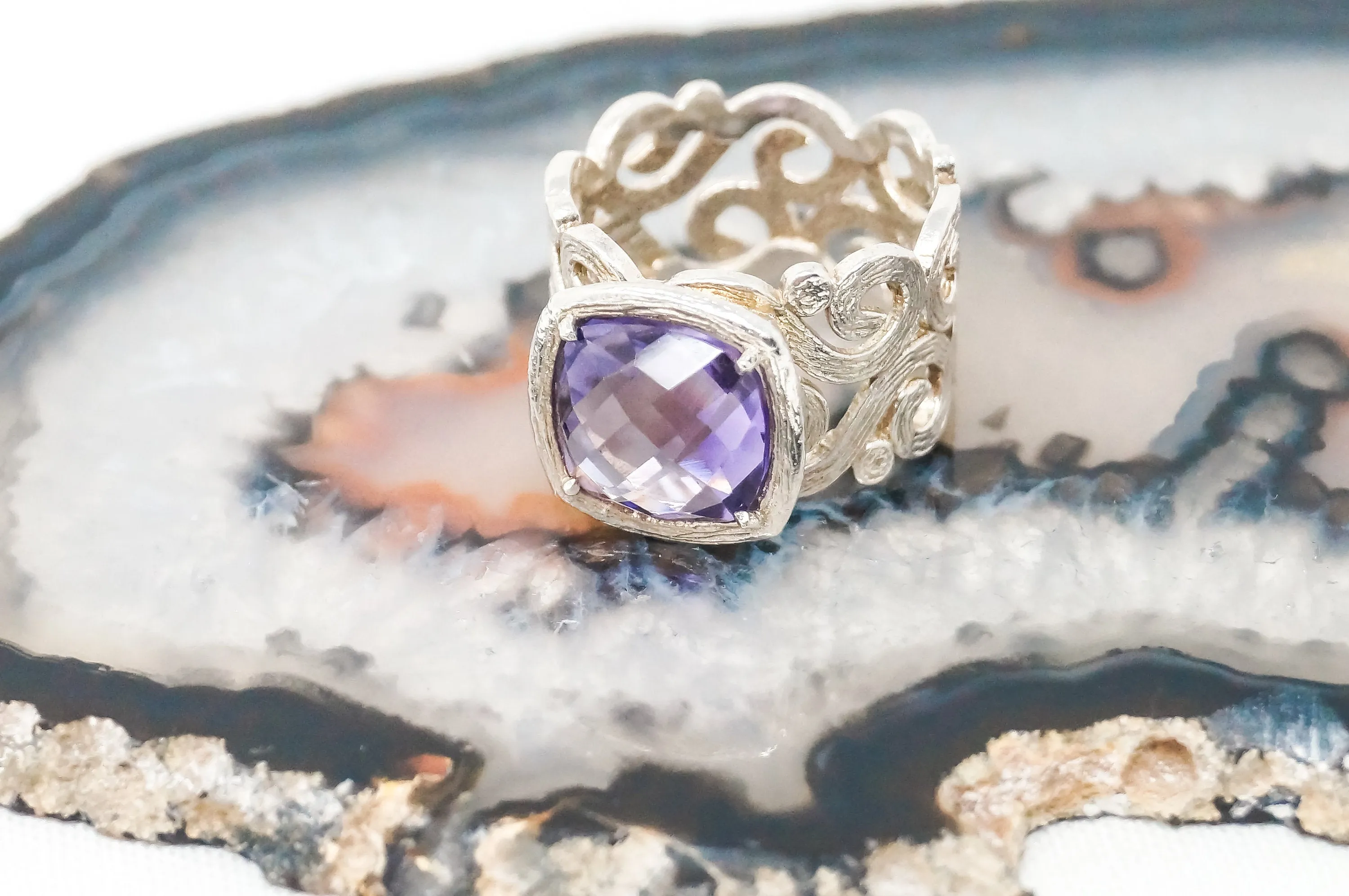 Vintage Purple Amethyst Cut Out Scroll Sterling Silver Ring - Sz 6 - 784661124